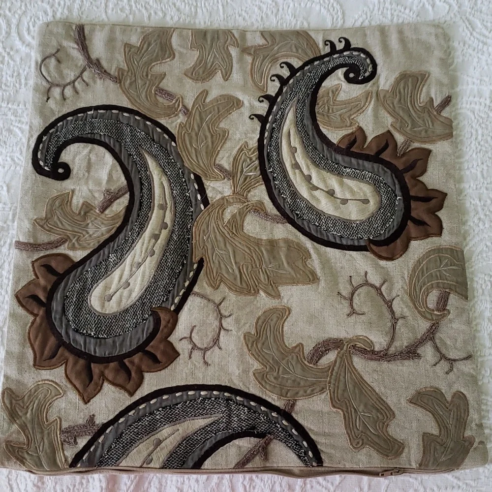 Crate&Barrel Gillespie Pillow Cover